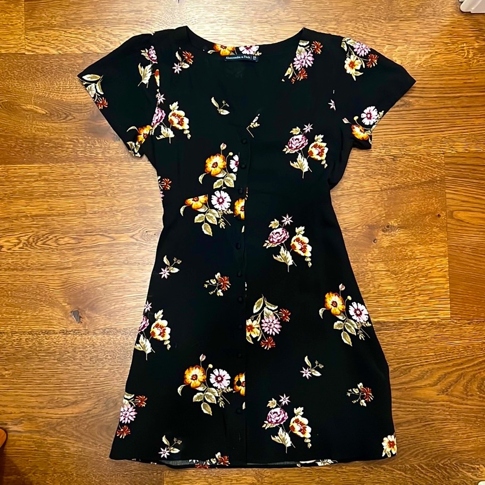 Abercrombie & Fitch Floral Dress